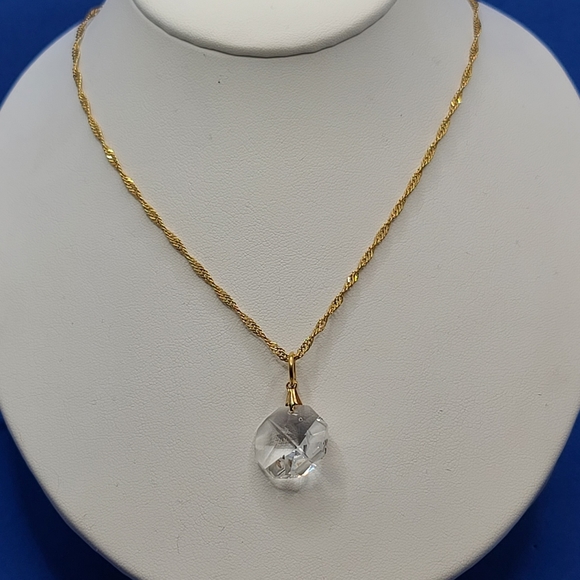 NEW Gold Diamond Cut Crystal Necklace 18" - Picture 6 of 8